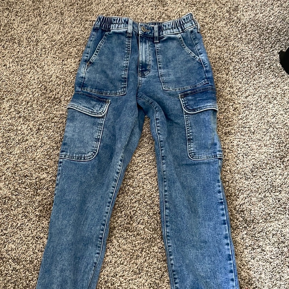 Mom jeans.